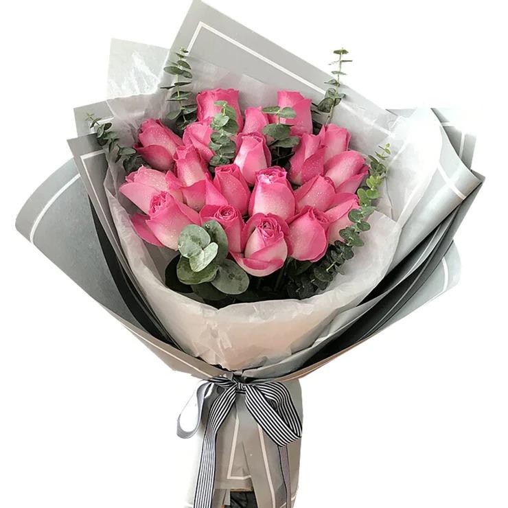 Lavish Roses product71